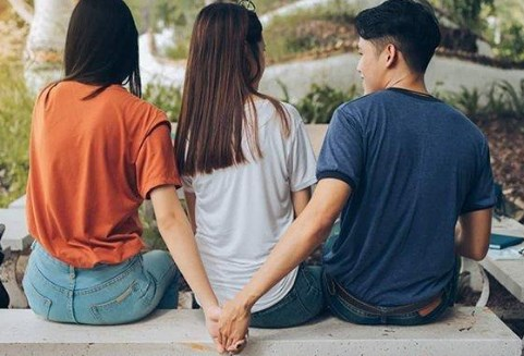 Kenapa Orang yang Sudah Punya Pasangan Terlihat Lebih Menarik? Ini Penjelasan Psikologinya!