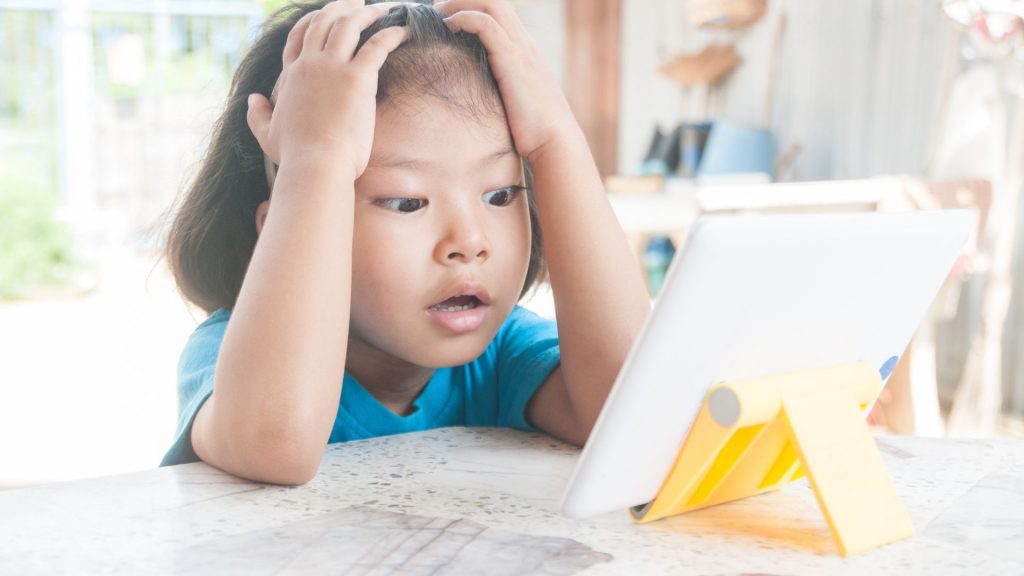 Brain Rot Fenomena Digital