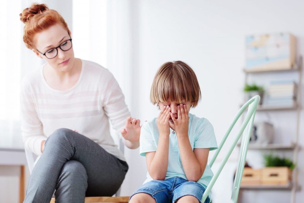 Rumah Sebagai Sekolah Emosi Pertama Anak