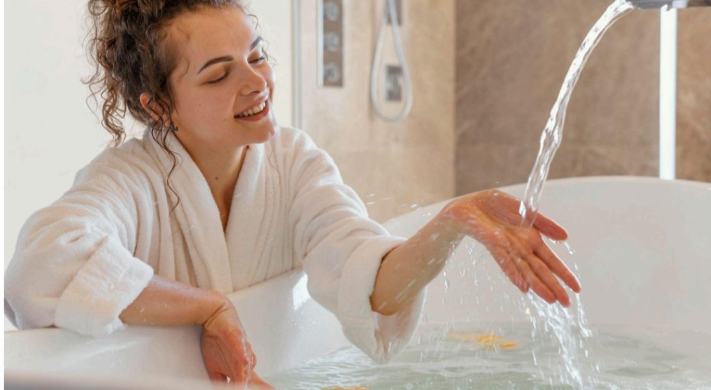 Mandi Air Hangat Bisa Meredakan Stres